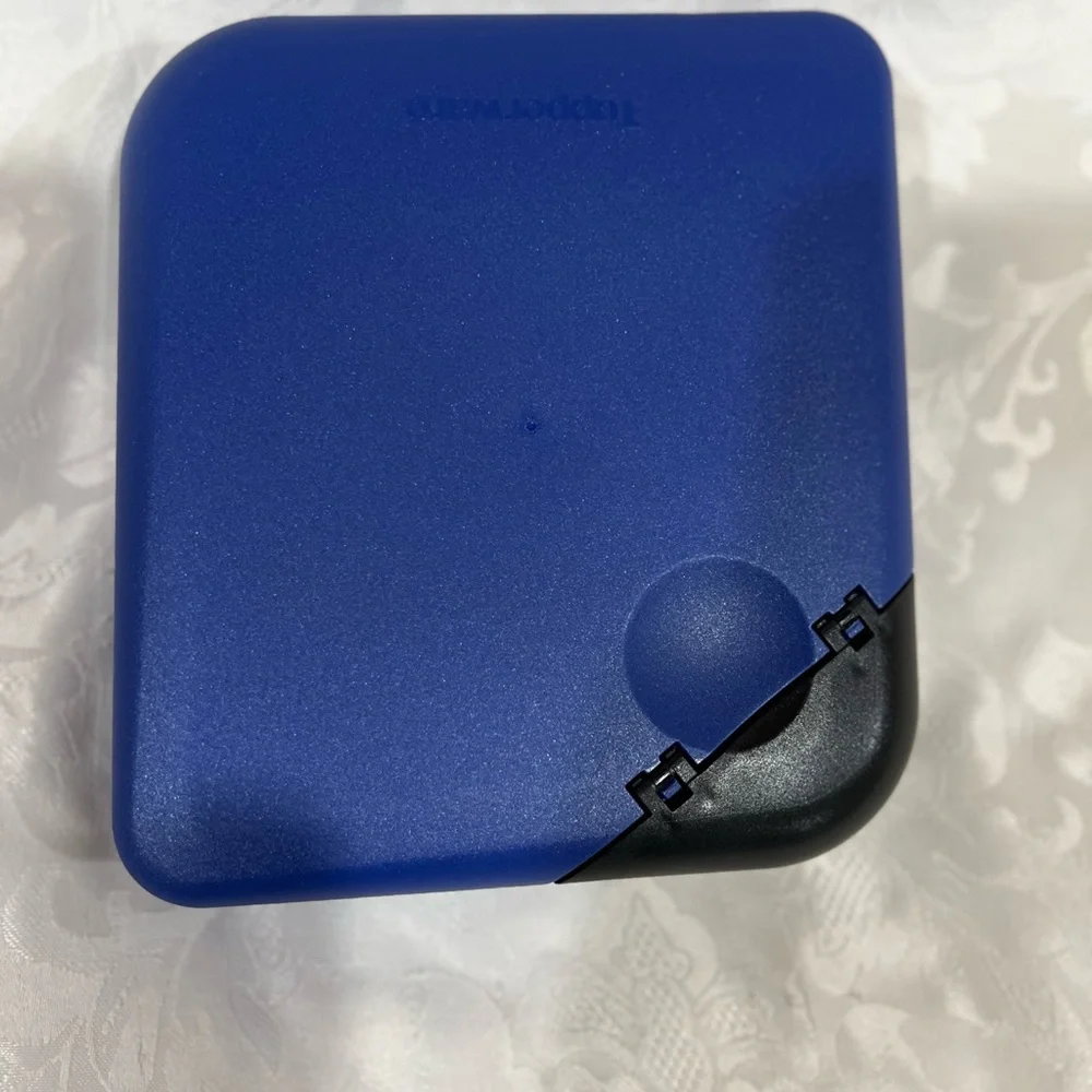 NEW in Package - Tupperware CD Holder/Storage